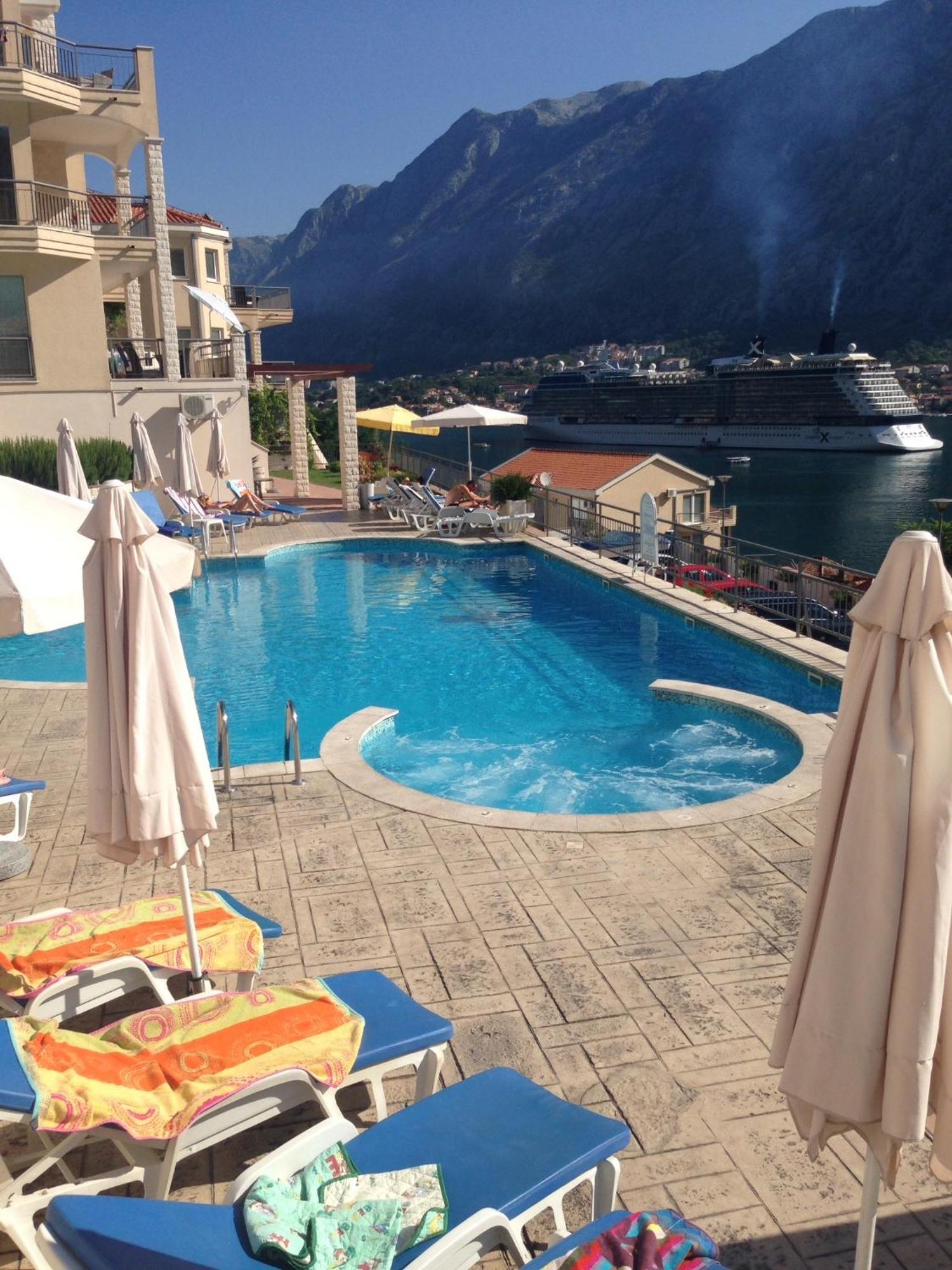 Apartment Fjord Waterfront 科托尔 外观 照片