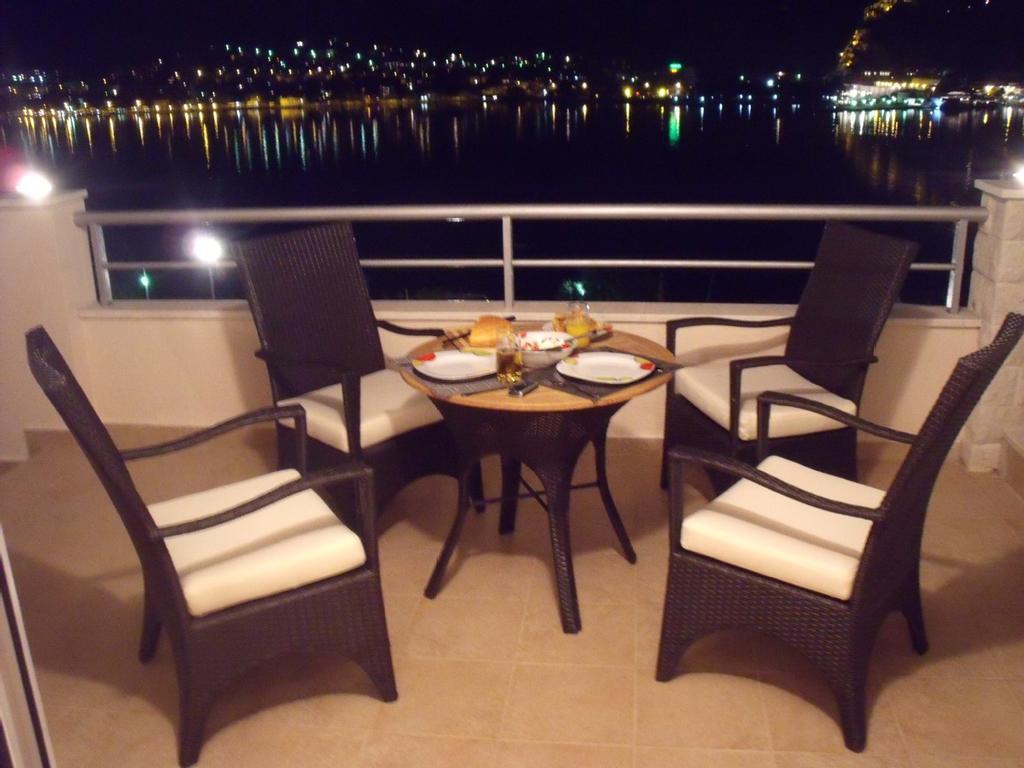 Apartment Fjord Waterfront 科托尔 外观 照片